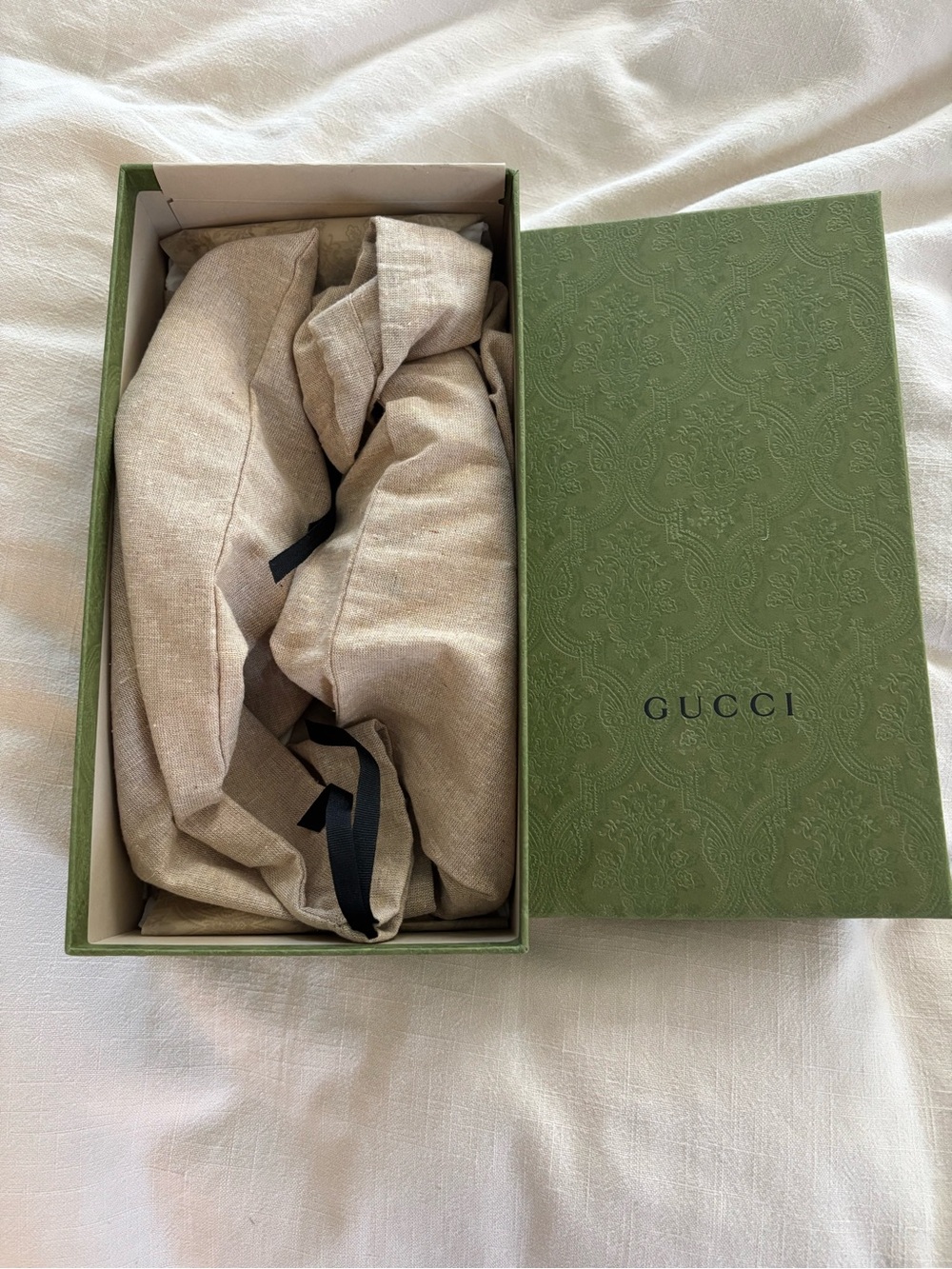 Gucci White Leather Mule Loafers with Red & Navy Web and Gold Horsebit - Picture 10 of 12